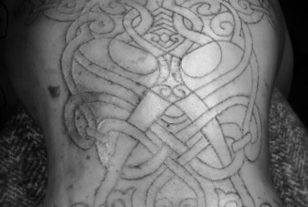 Handpoke outline